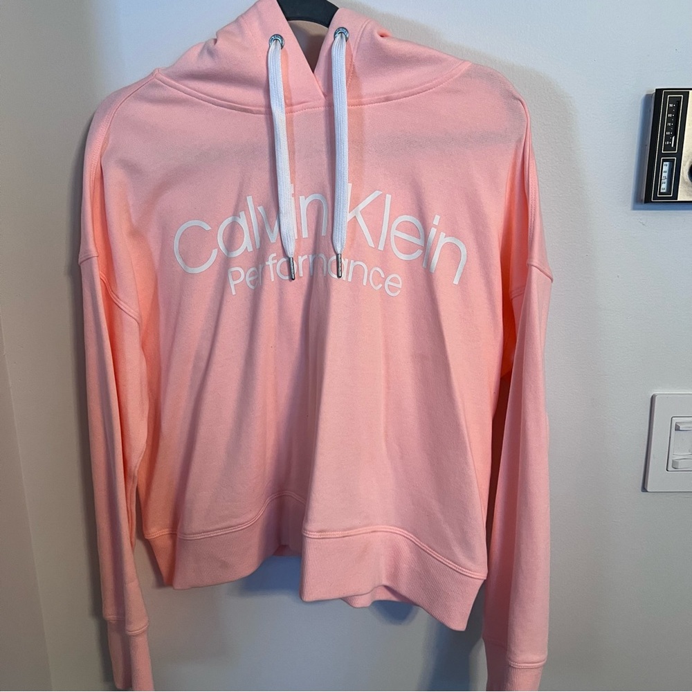 Peach sweatshirt like new